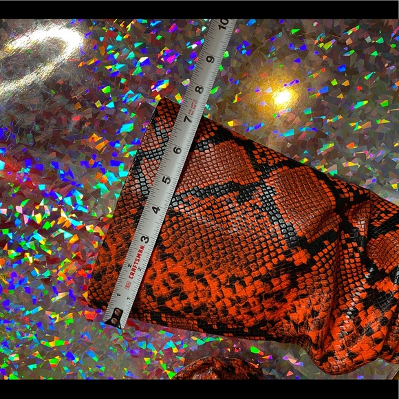 🧡🐍Orange snakeskin knee high boots🐍🧡 - Picture 7 of 10